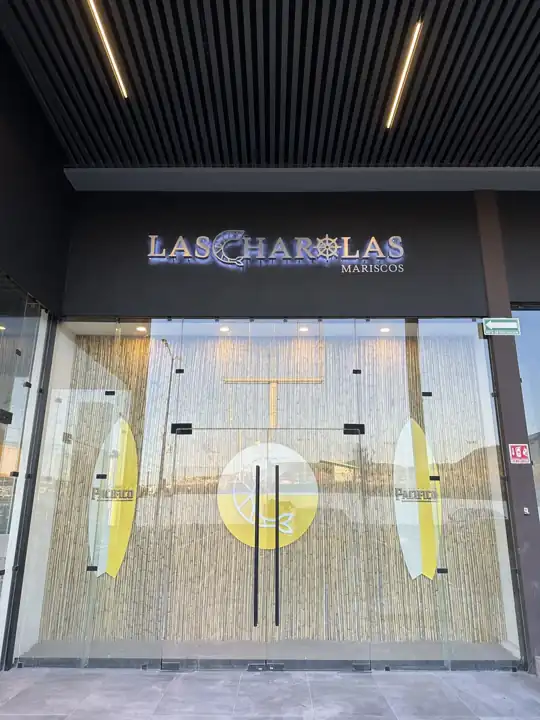 Letras luminosas para Las Charolas